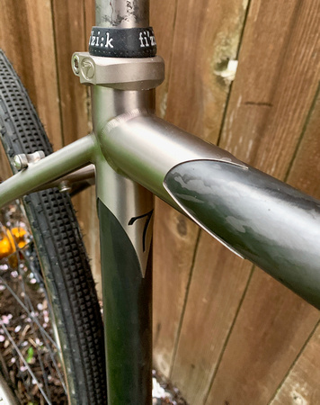 Seven Evergreen Pro - fancy carved titanium lugs with carbon tubes